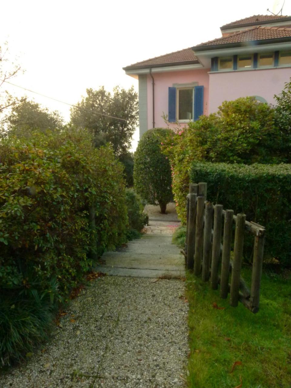 Villa Maria Lago Maggiore Reno Di Leggiuno Exteriör bild