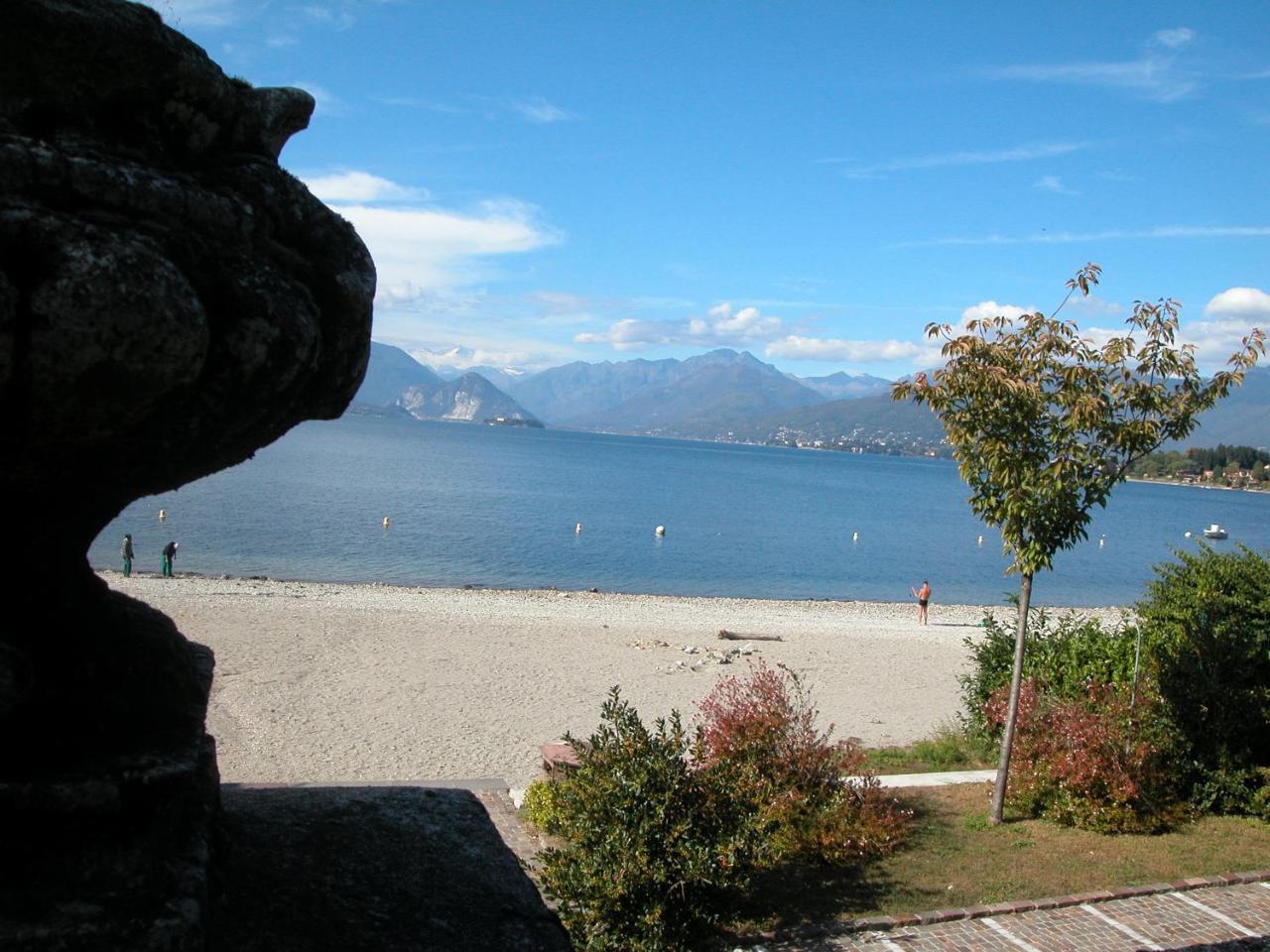 Villa Maria Lago Maggiore Reno Di Leggiuno Exteriör bild