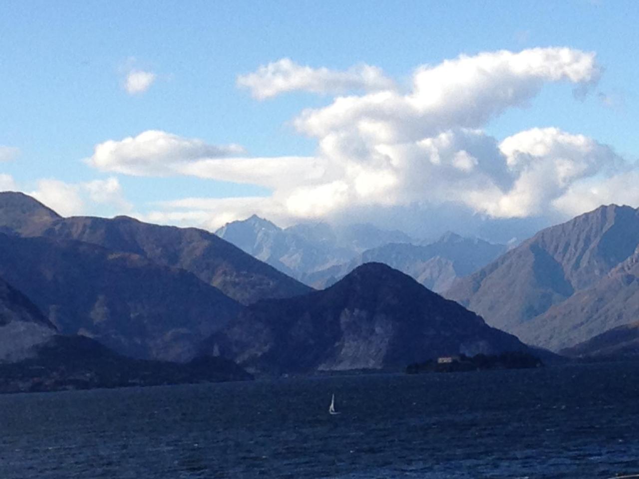 Villa Maria Lago Maggiore Reno Di Leggiuno Exteriör bild
