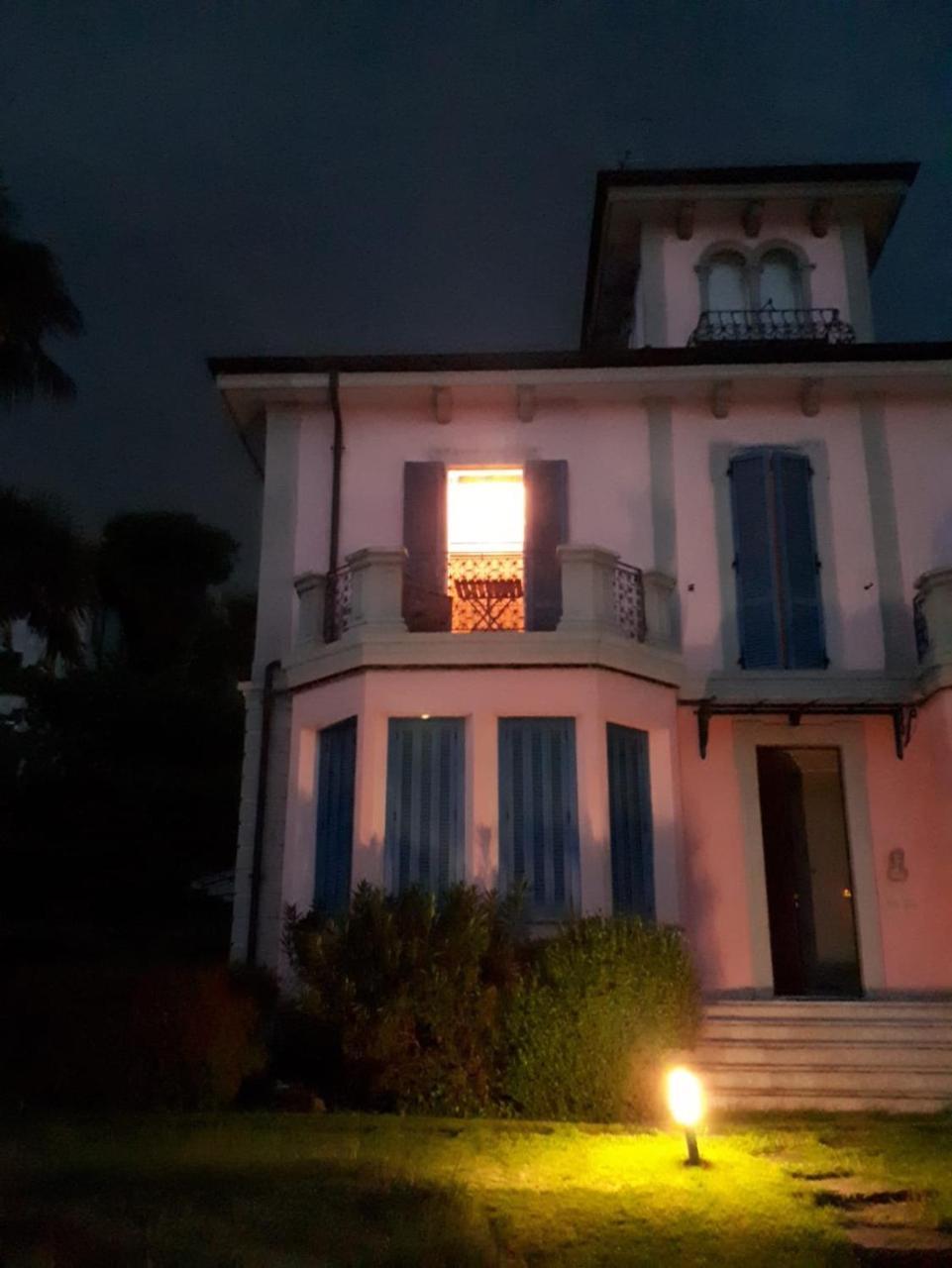 Villa Maria Lago Maggiore Reno Di Leggiuno Exteriör bild