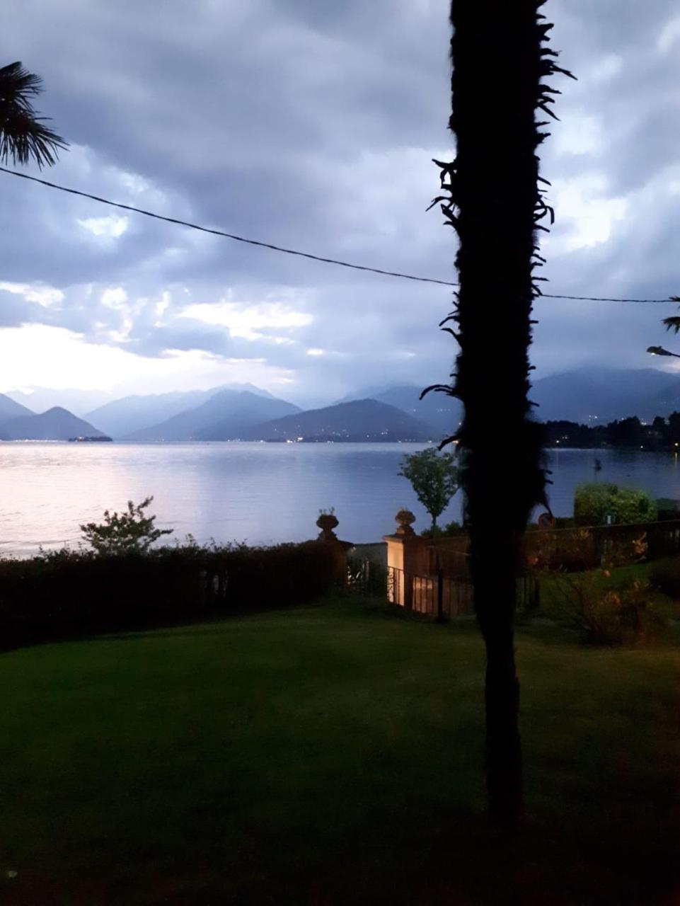 Villa Maria Lago Maggiore Reno Di Leggiuno Exteriör bild